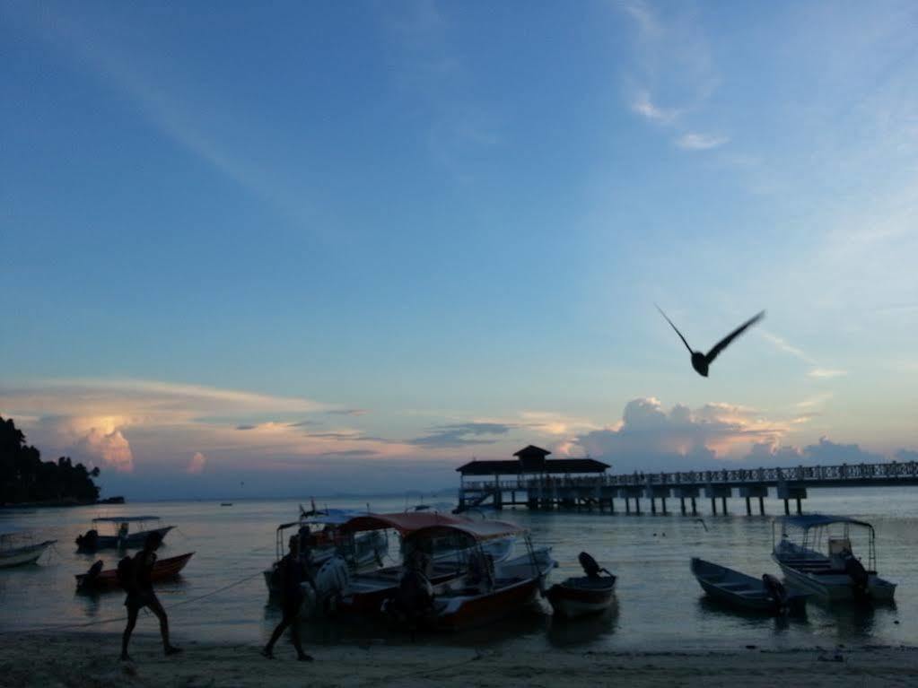 奥姆伯克潜水度假村 Pulau Perhentian Kecil 外观 照片